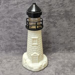 Vintage Old Spice Lighthouse Decanter Deluxe Men's Cologne Collectible Decor